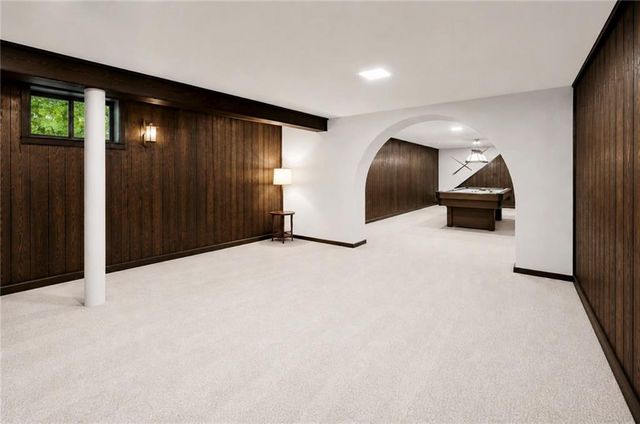 9516 Buena Vista Street, Overland Park, KS 66207