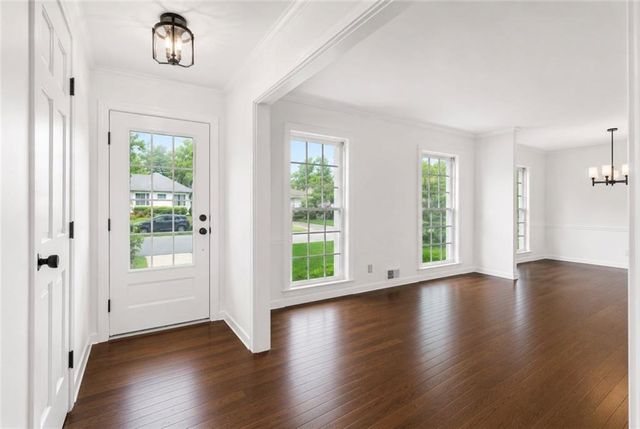 9516 Buena Vista Street, Overland Park, KS 66207