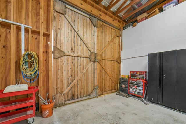 12769 Fm 362 Road Road, Navasota, TX 77868