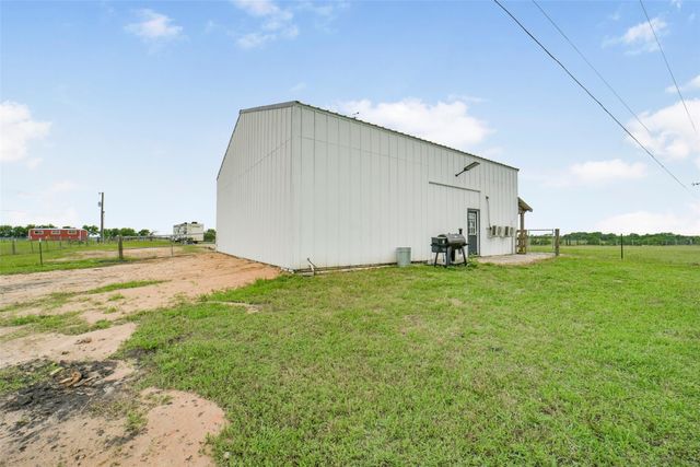 12769 Fm 362 Road Road, Navasota, TX 77868