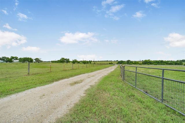 12769 Fm 362 Road Road, Navasota, TX 77868