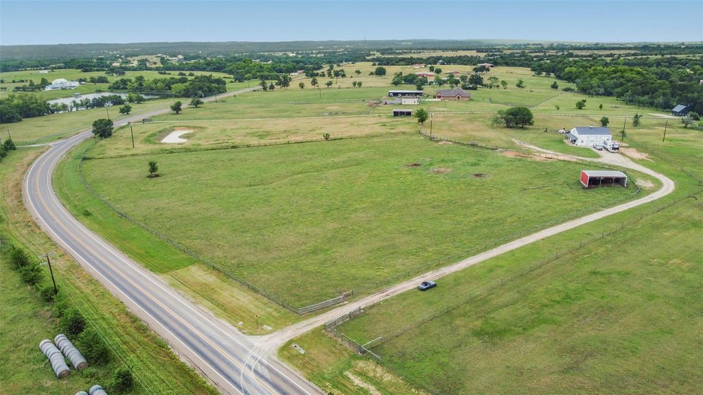 12769 Fm 362 Road Road, Navasota, TX 77868