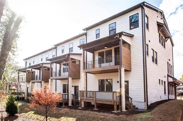 117 Bridgecrest Road, Roswell, GA 30075