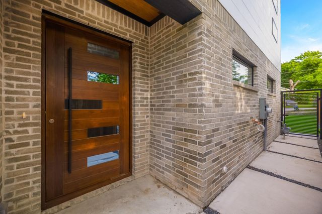 1919 Pollard Street, Dallas, TX 75208