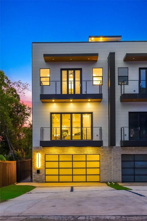 1919 Pollard Street, Dallas, TX 75208