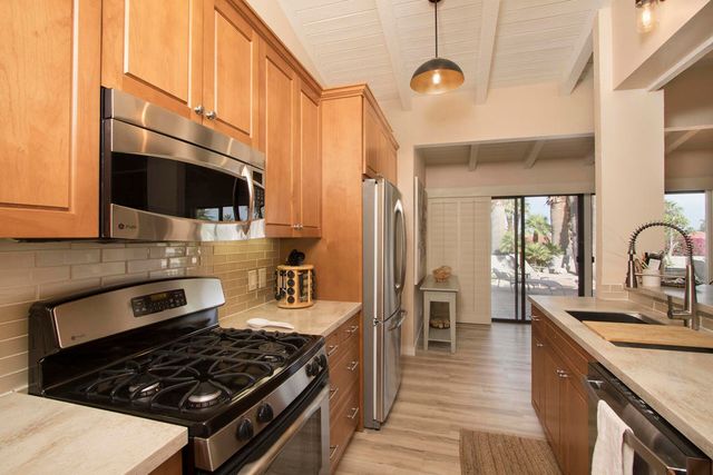 40080 Via Buena Vista, Rancho Mirage, CA 92270