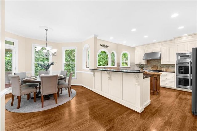 230 Willow Glade Point, Johns Creek, GA 30022