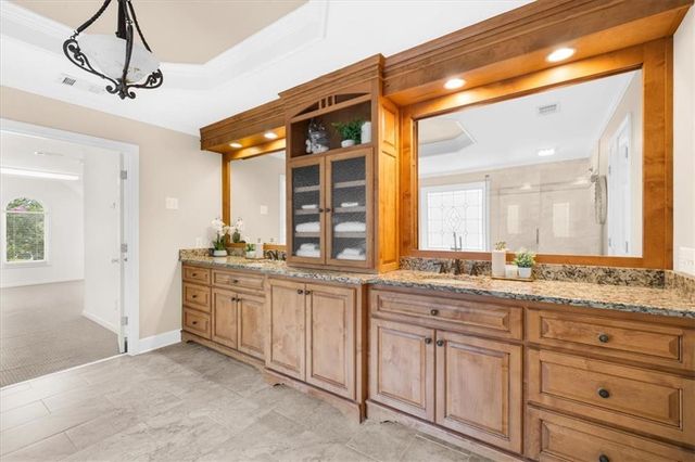230 Willow Glade Point, Johns Creek, GA 30022
