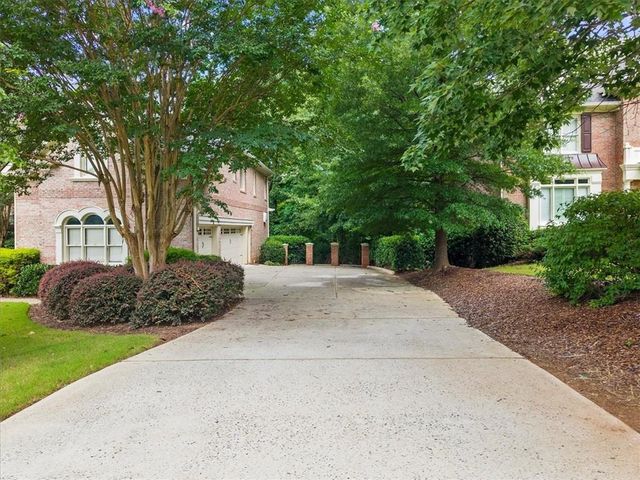 230 Willow Glade Point, Johns Creek, GA 30022