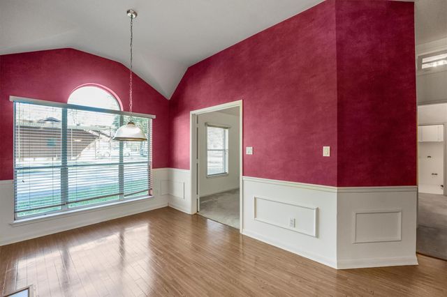 2434 Pebblebrook Circle, Conroe, TX 77384