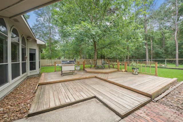 2434 Pebblebrook Circle, Conroe, TX 77384