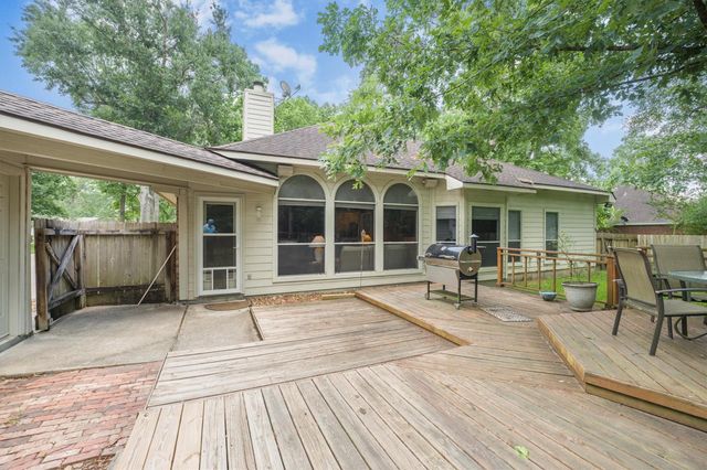 2434 Pebblebrook Circle, Conroe, TX 77384