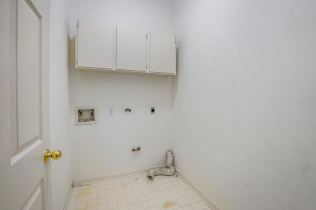 2434 Pebblebrook Circle, Conroe, TX 77384