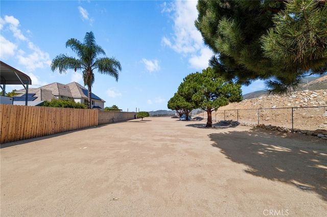 2411 Burt Street, Upland, CA 91784