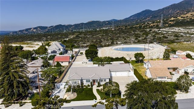 2411 Burt Street, Upland, CA 91784