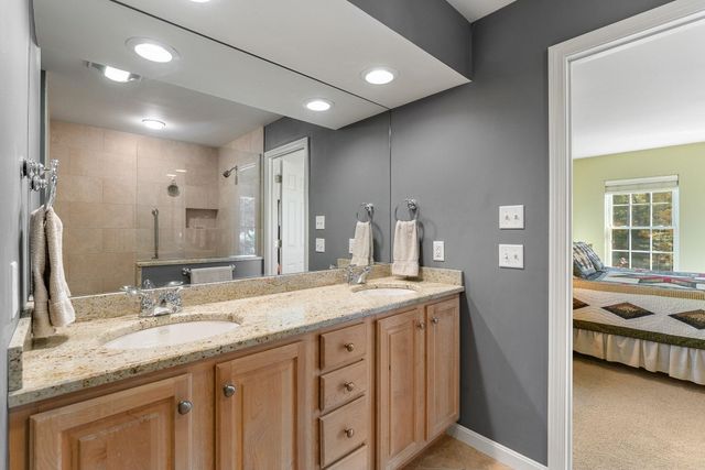 31 Forest Edge Drive, Hanover, NH 03755