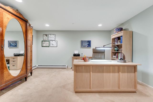 31 Forest Edge Drive, Hanover, NH 03755