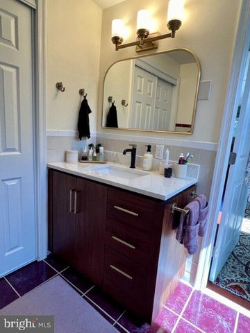 2921 DUVALL RD, Burtonsville, MD 20866