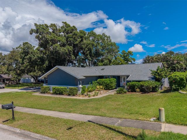 2709 WINDING WAY, Palm Harbor, FL 34683