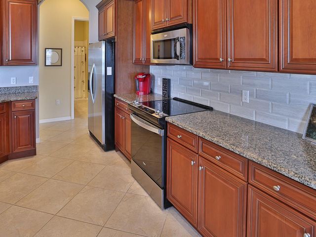 5268 PEBBLE BEACH BOULEVARD, Winter Haven, FL 33884