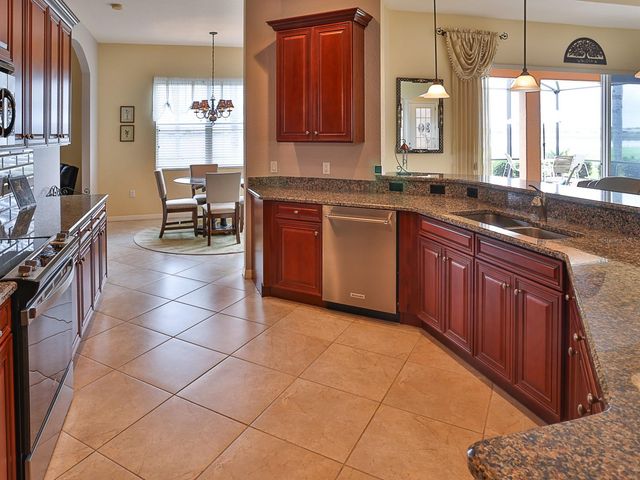 5268 PEBBLE BEACH BOULEVARD, Winter Haven, FL 33884