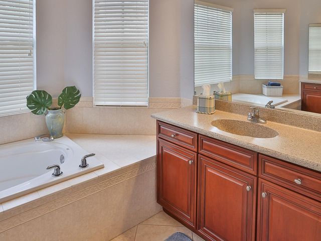 5268 PEBBLE BEACH BOULEVARD, Winter Haven, FL 33884