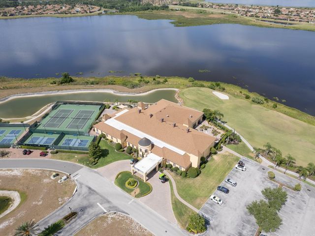 5268 PEBBLE BEACH BOULEVARD, Winter Haven, FL 33884