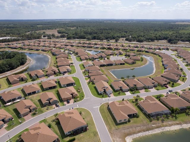 5268 PEBBLE BEACH BOULEVARD, Winter Haven, FL 33884