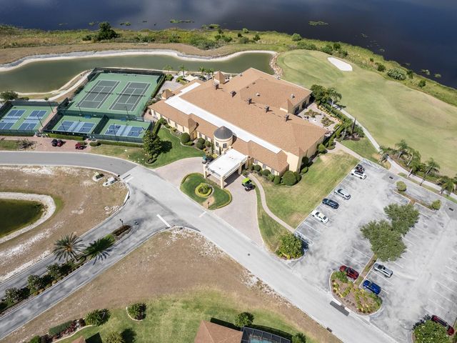 5268 PEBBLE BEACH BOULEVARD, Winter Haven, FL 33884