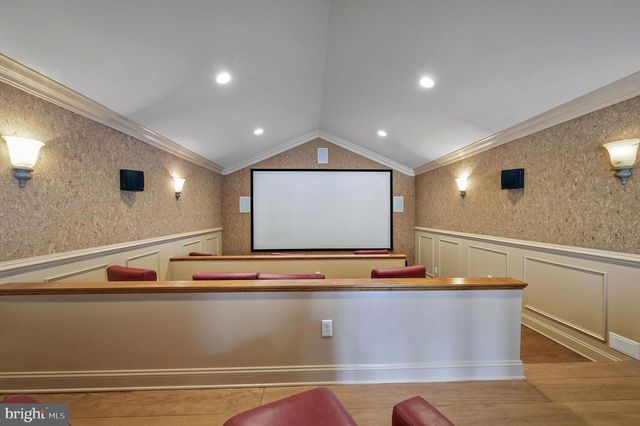 555 PENNSYLVANIA AVE, Dover, DE 19901