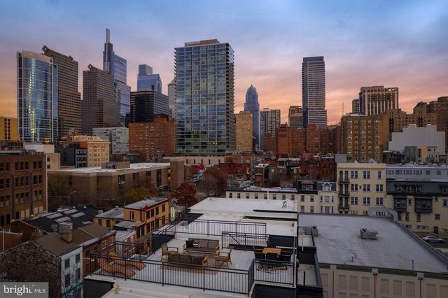 2316 SANSOM ST, Philadelphia, PA 19103