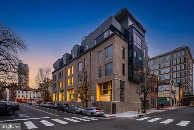 2316 SANSOM ST, Philadelphia, PA 19103