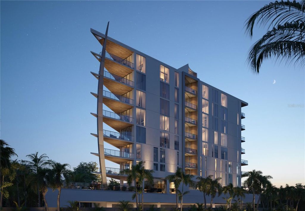 688 GOLDEN GATE POINT 501, Sarasota, FL 34236
