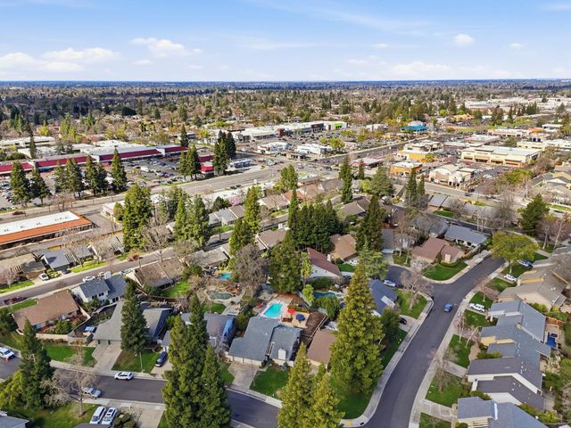 5375 Terrace Oak Cir, Fair Oaks, CA 95628