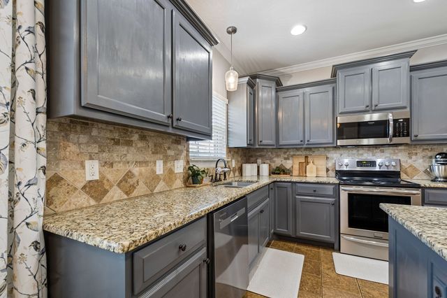 510 McGrath Dr, Smyrna, TN 37167