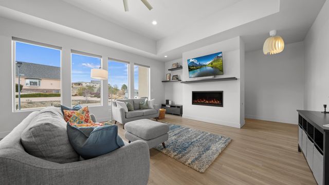 351 Aiguille Drive, Grand Junction, CO 81507