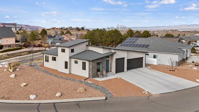 351 Aiguille Drive, Grand Junction, CO 81507