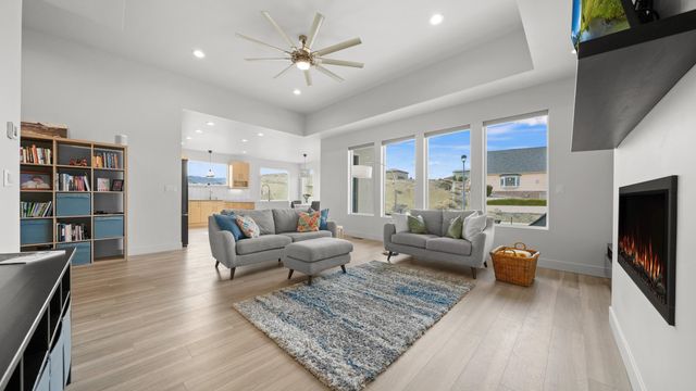 351 Aiguille Drive, Grand Junction, CO 81507