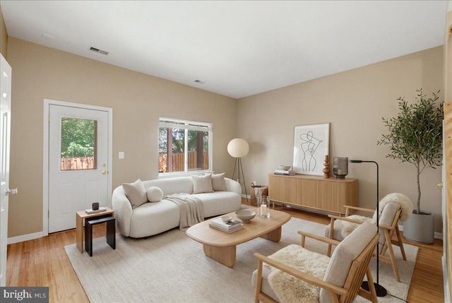 21760 BRONDESBURY PARK TER, Sterling, VA 20166