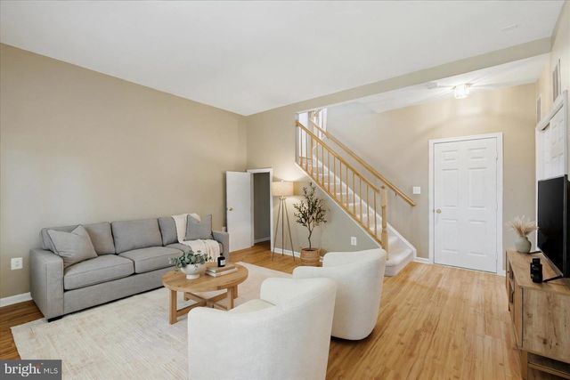 21760 BRONDESBURY PARK TER, Sterling, VA 20166