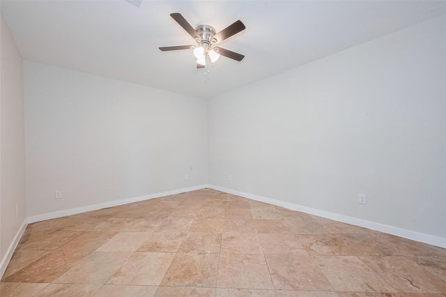 3300 Yorktown Street 17, Houston, TX 77056