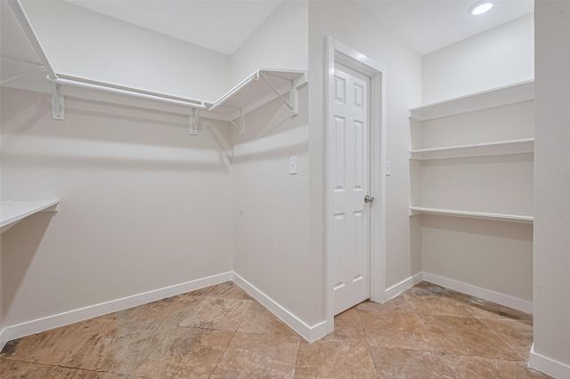 3300 Yorktown Street 17, Houston, TX 77056
