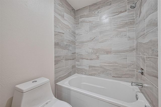 3300 Yorktown Street 17, Houston, TX 77056