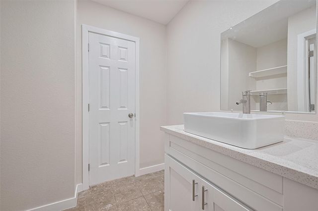 3300 Yorktown Street 17, Houston, TX 77056