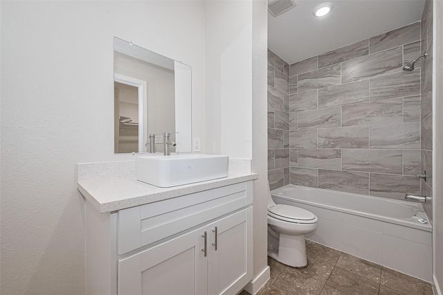 3300 Yorktown Street 17, Houston, TX 77056
