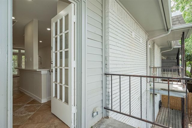 3300 Yorktown Street 17, Houston, TX 77056