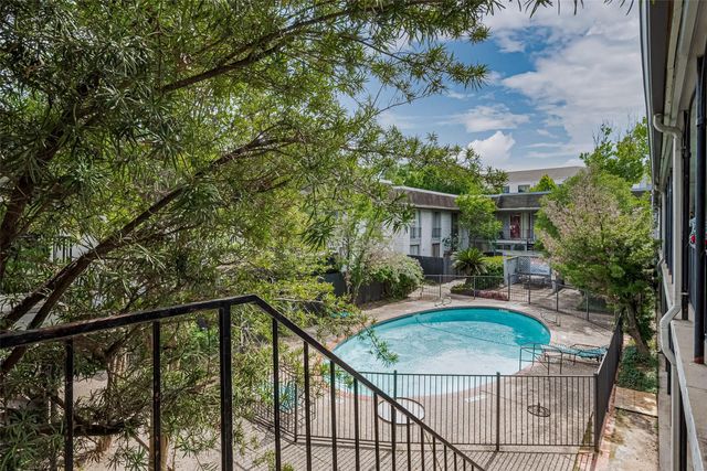 3300 Yorktown Street 17, Houston, TX 77056