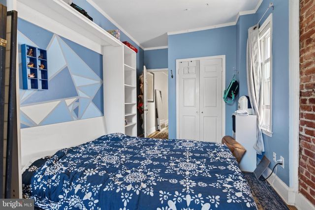 229 10TH ST NE, Washington, DC 20002