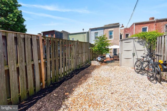 229 10TH ST NE, Washington, DC 20002