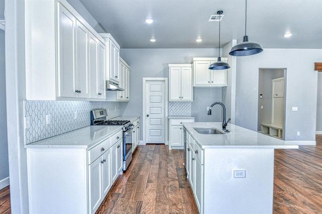 18726 Marbella Lane, Harrah, OK 73045